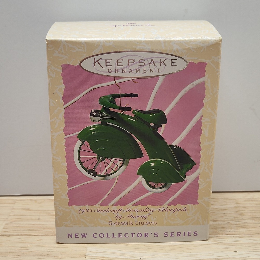 Hallmark Keepsake Ornament - 1997 Spring Collection - Sidewalk Cruiser